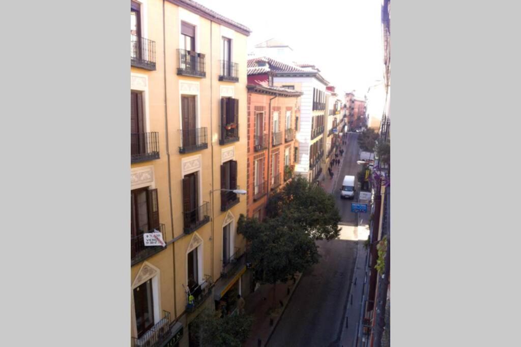 Estudio Magdalena, Pleno Centro De Madrid Esterno foto